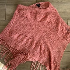 American Eagle pink soft poncho